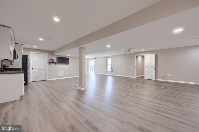 95 HUNTERS CHASE, Etters, PA 17319