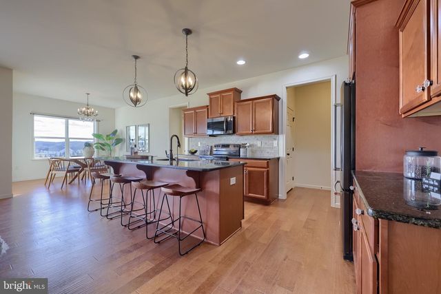 95 HUNTERS CHASE, Etters, PA 17319