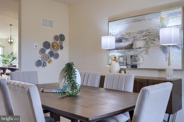 95 HUNTERS CHASE, Etters, PA 17319