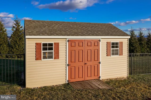 95 HUNTERS CHASE, Etters, PA 17319