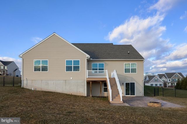 95 HUNTERS CHASE, Etters, PA 17319