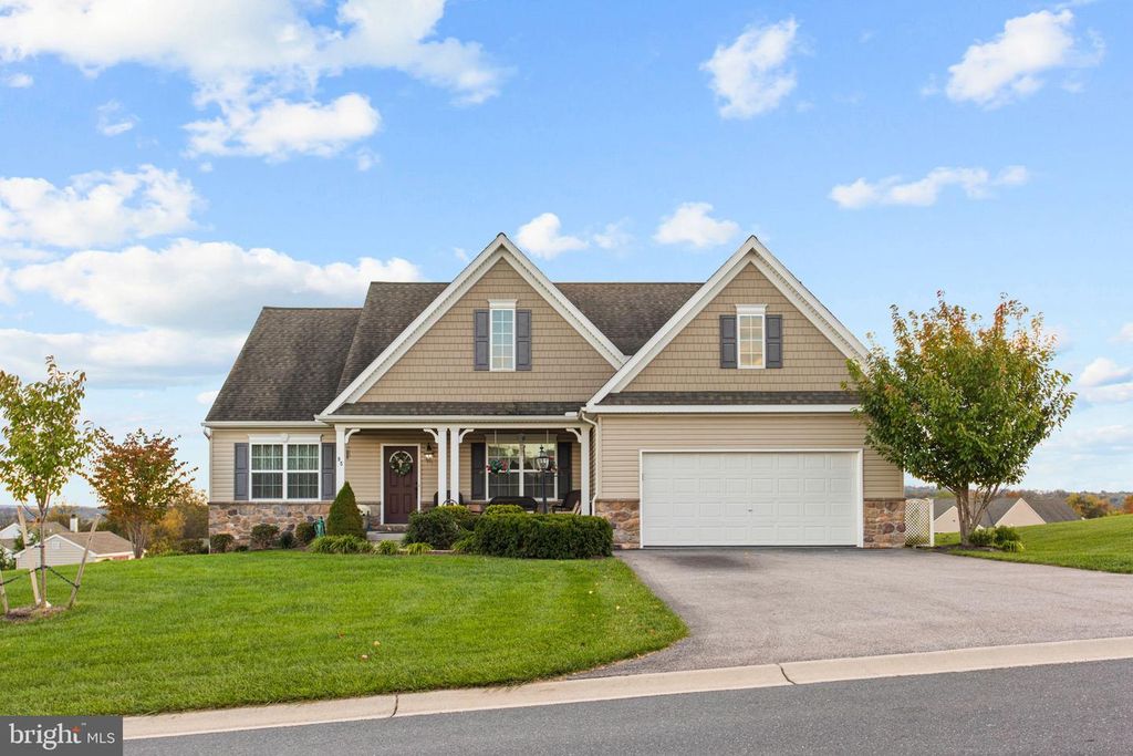 95 HUNTERS CHASE, Etters, PA 17319