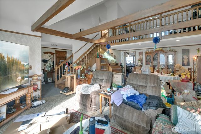 26836 SE 208th St, Maple Valley, WA 98038