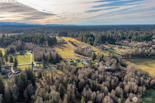 26836 SE 208th St, Maple Valley, WA 98038