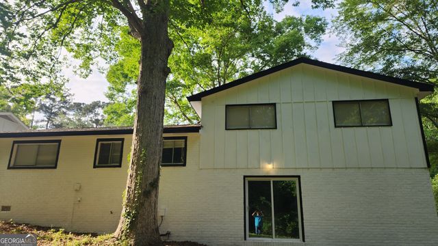 113 Hawthorne Drive, Riverdale, GA 30274