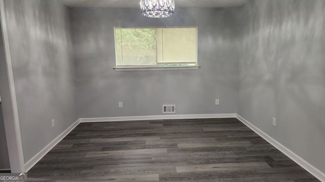 113 Hawthorne Drive, Riverdale, GA 30274