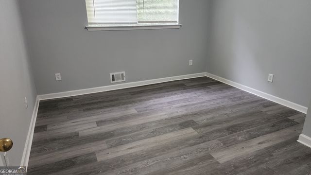 113 Hawthorne Drive, Riverdale, GA 30274