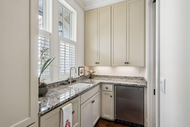 405 Seabreeze Lane, Sullivans Island, SC 29482