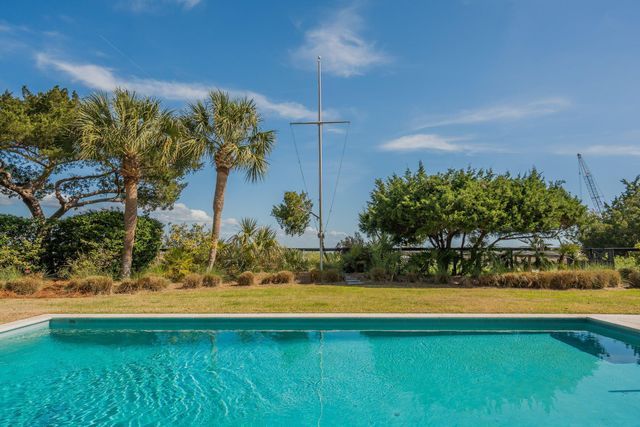 405 Seabreeze Lane, Sullivans Island, SC 29482