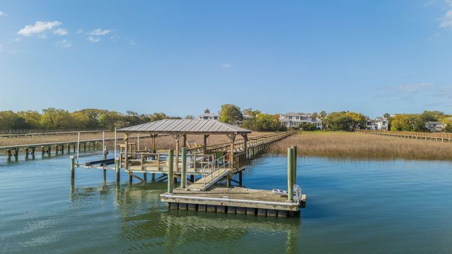 405 Seabreeze Lane, Sullivans Island, SC 29482