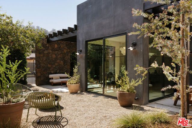 1515 Blake Avenue, Los Angeles, CA 90031