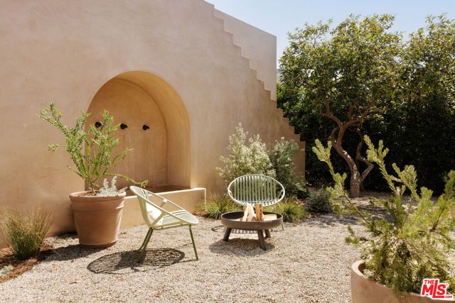 1515 Blake Avenue, Los Angeles, CA 90031