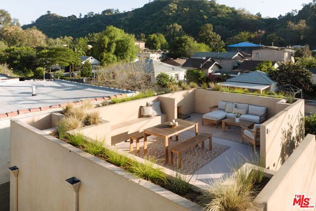 1515 Blake Avenue, Los Angeles, CA 90031