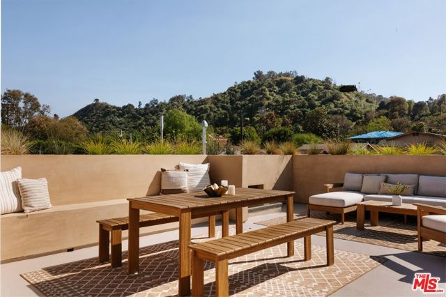 1515 Blake Avenue, Los Angeles, CA 90031