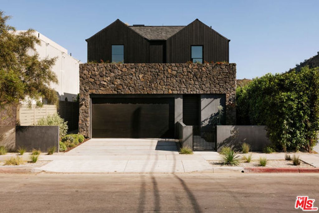 1515 Blake Avenue, Los Angeles, CA 90031