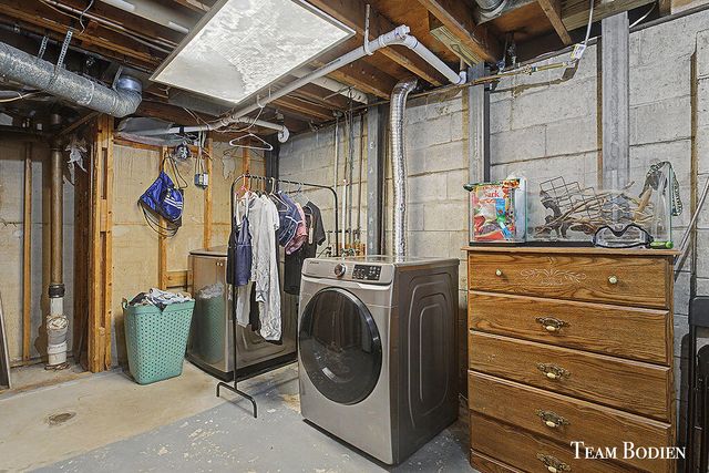 357 Mabel Street, Comstock Park, MI 49321