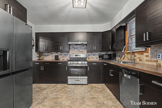357 Mabel Street, Comstock Park, MI 49321