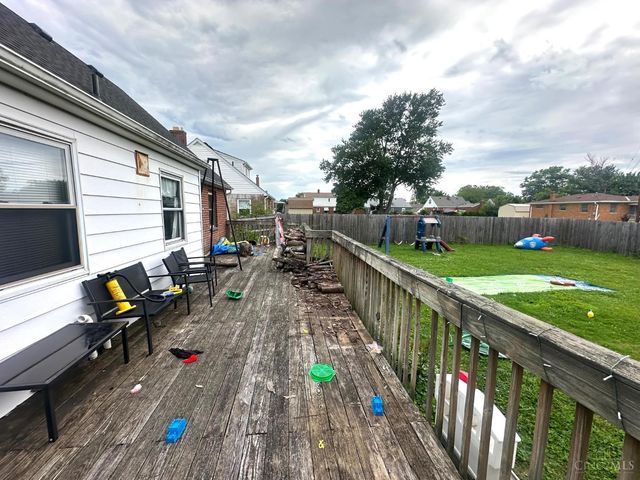 5578 Clearview Avenue, Green Twp, OH 45248