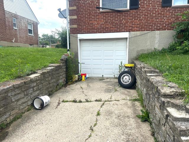 5578 Clearview Avenue, Green Twp, OH 45248