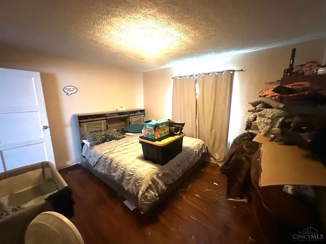 5578 Clearview Avenue, Green Twp, OH 45248