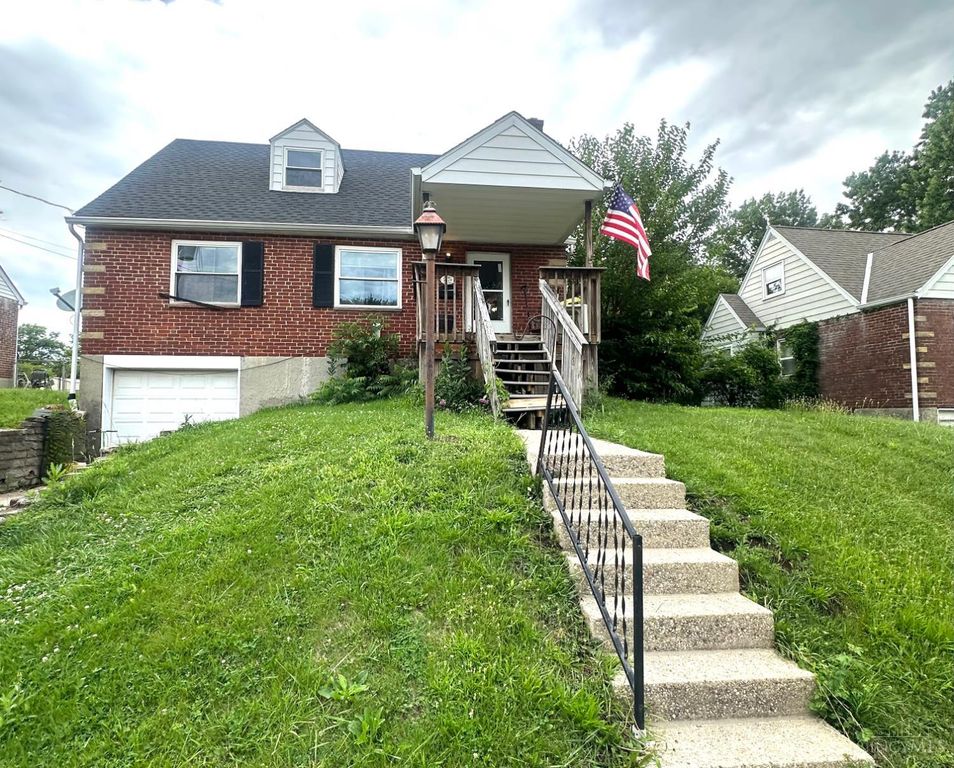 5578 Clearview Avenue, Green Twp, OH 45248