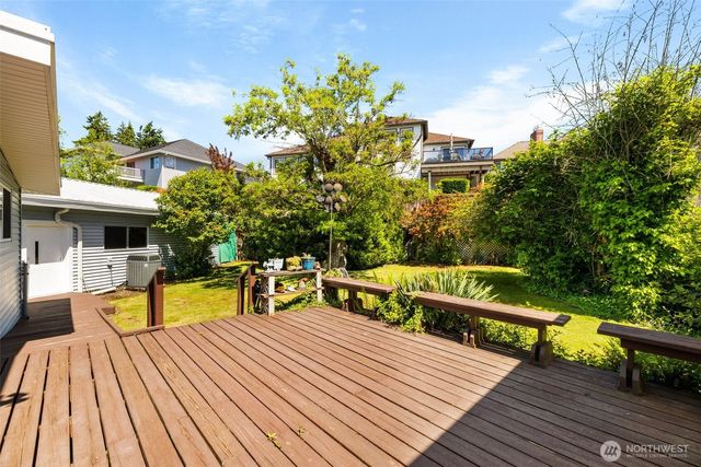 29836 1st Avenue S, Federal Way, WA 98003