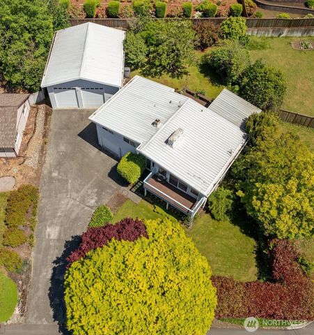 29836 1st Avenue S, Federal Way, WA 98003