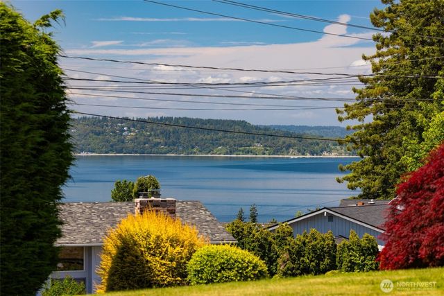 29836 1st Avenue S, Federal Way, WA 98003