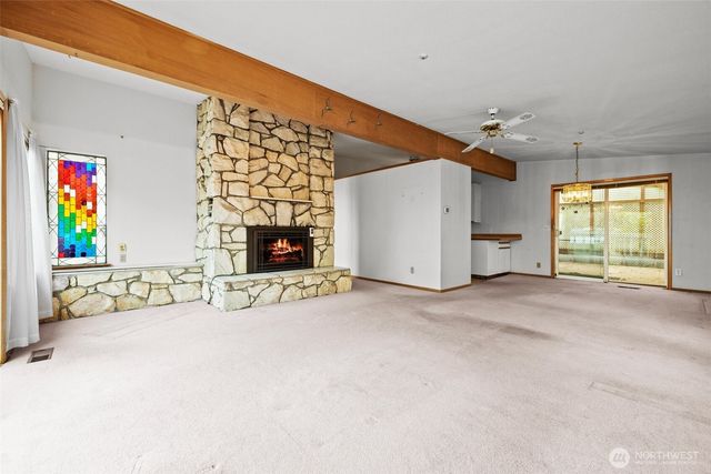 29836 1st Avenue S, Federal Way, WA 98003