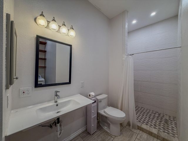 16908 Cactus Blossom DR, Pflugerville, TX 78660