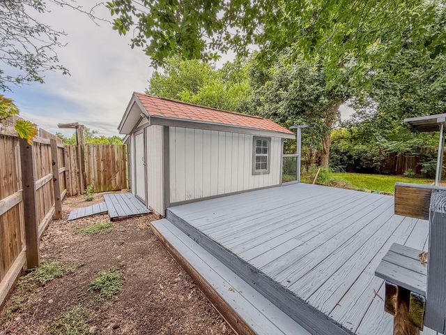 16908 Cactus Blossom DR, Pflugerville, TX 78660