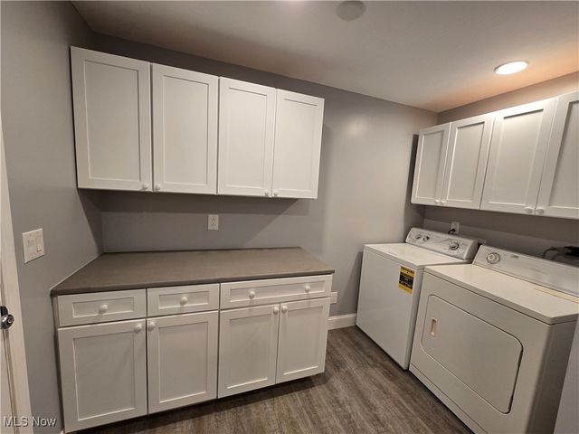 496 Kittle Street, Williamstown, WV 26187