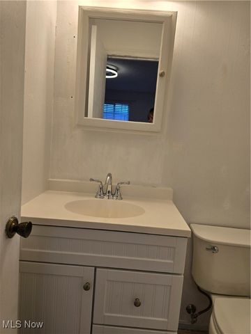 496 Kittle Street, Williamstown, WV 26187