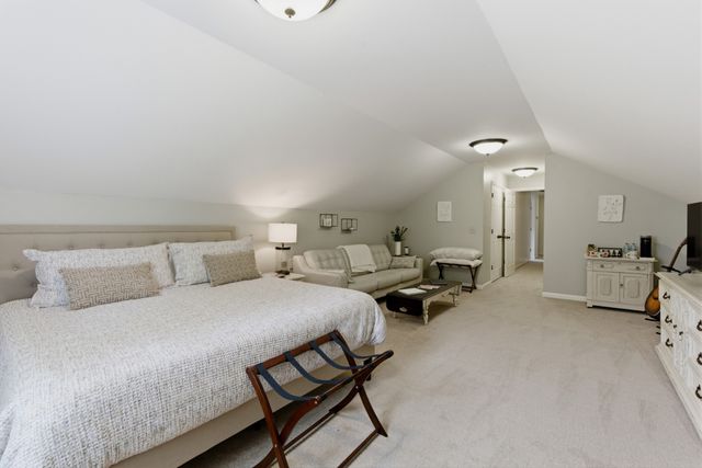 1009 Valley Forge Dr, Arrington, TN 37014