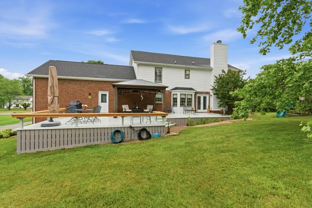 1009 Valley Forge Dr, Arrington, TN 37014