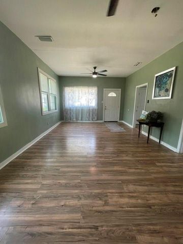 116 Carlen Street N, Mobile, AL 36607