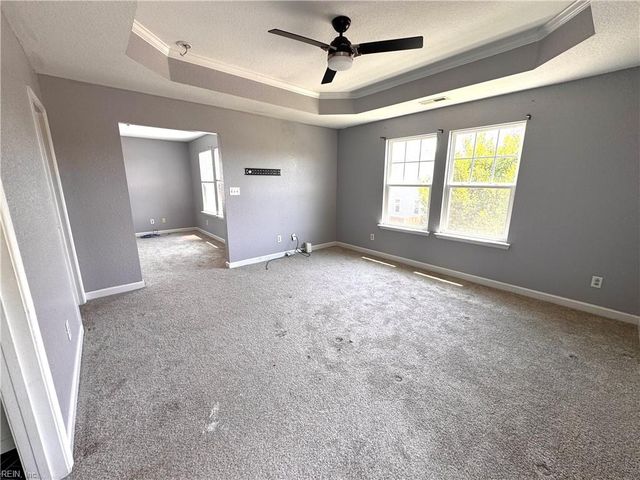 214 Harmony DR, Portsmouth, VA 23701