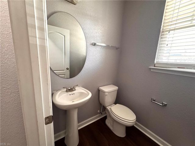 214 Harmony DR, Portsmouth, VA 23701