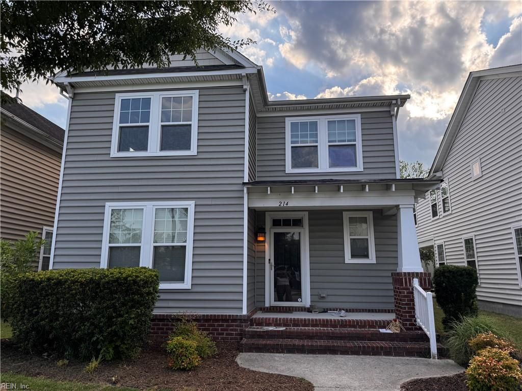 214 Harmony DR, Portsmouth, VA 23701