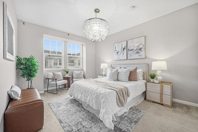 346 Circuit Way, Mountain View, CA 94043