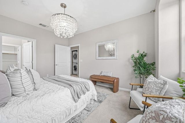 346 Circuit Way, Mountain View, CA 94043