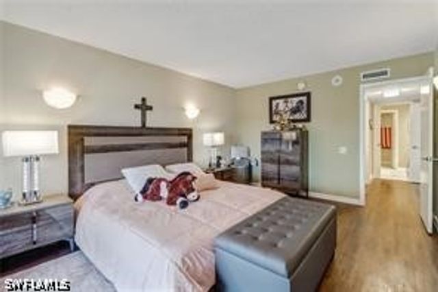 4401 Gulf Shore BLVD N 1408, Naples, FL 34103