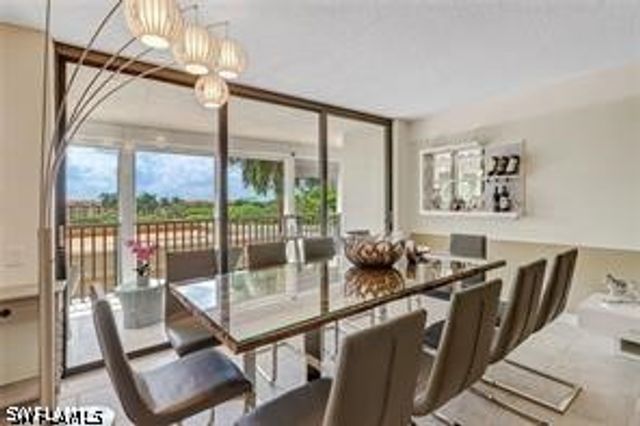 4401 Gulf Shore BLVD N 1408, Naples, FL 34103