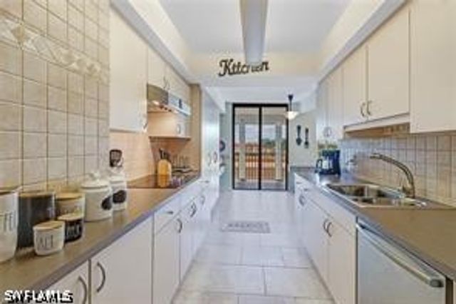 4401 Gulf Shore BLVD N 1408, Naples, FL 34103