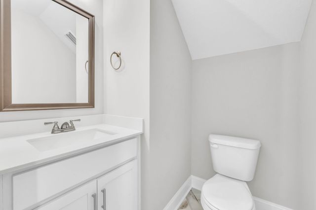 156 Leitrim Dr, Clarksville, TN 37042
