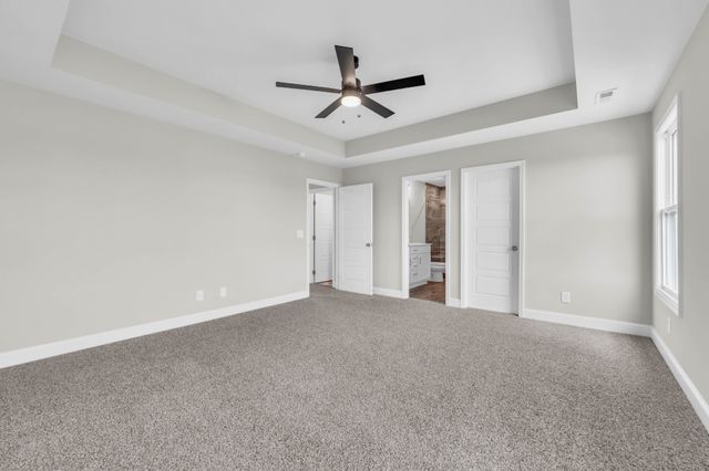 156 Leitrim Dr, Clarksville, TN 37042