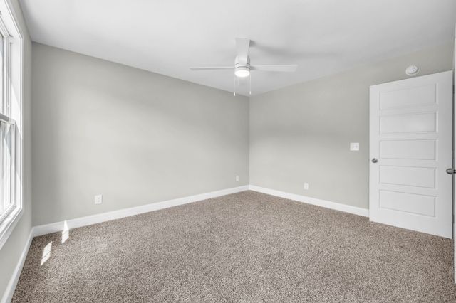 156 Leitrim Dr, Clarksville, TN 37042