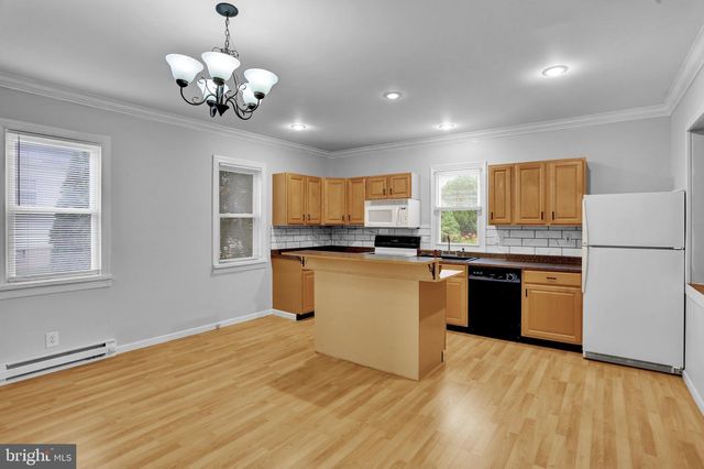 238 PENN ST, Topton, PA 19562