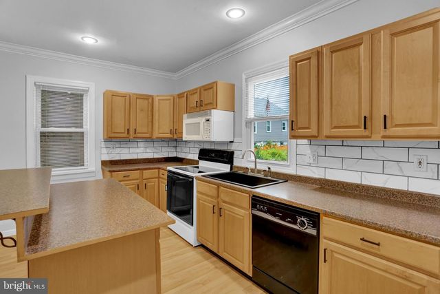 238 PENN ST, Topton, PA 19562