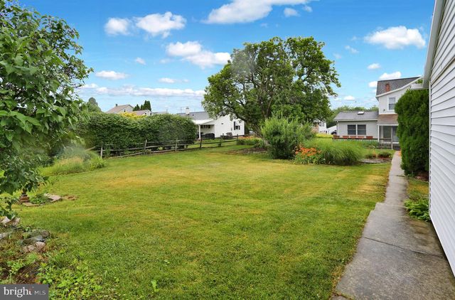 238 PENN ST, Topton, PA 19562
